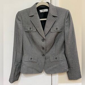 Tahari grey suit jacket women’s blazer